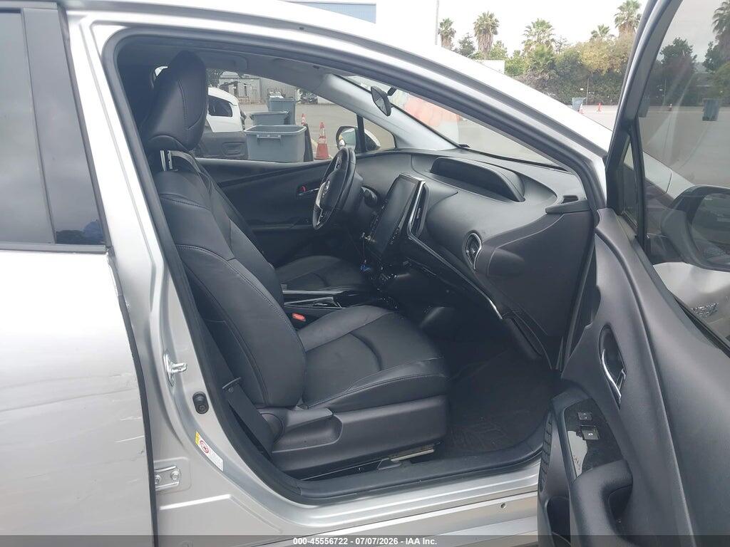 JTDKARFP8H3023910 2017 TOYOTA PRIUS PRIME photo no. 5