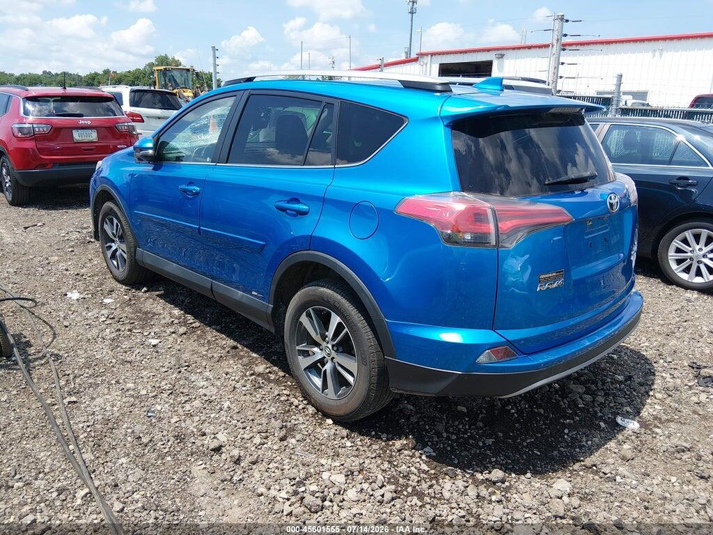 2T3RFREV2HW598811 2017 TOYOTA RAV4 photo no. 3