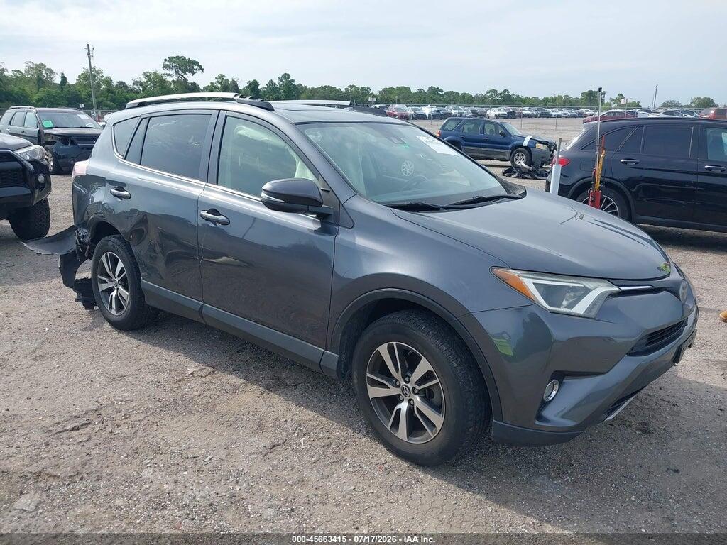 JTMRFREV4HD217179 2017 TOYOTA RAV4 photo no. 1