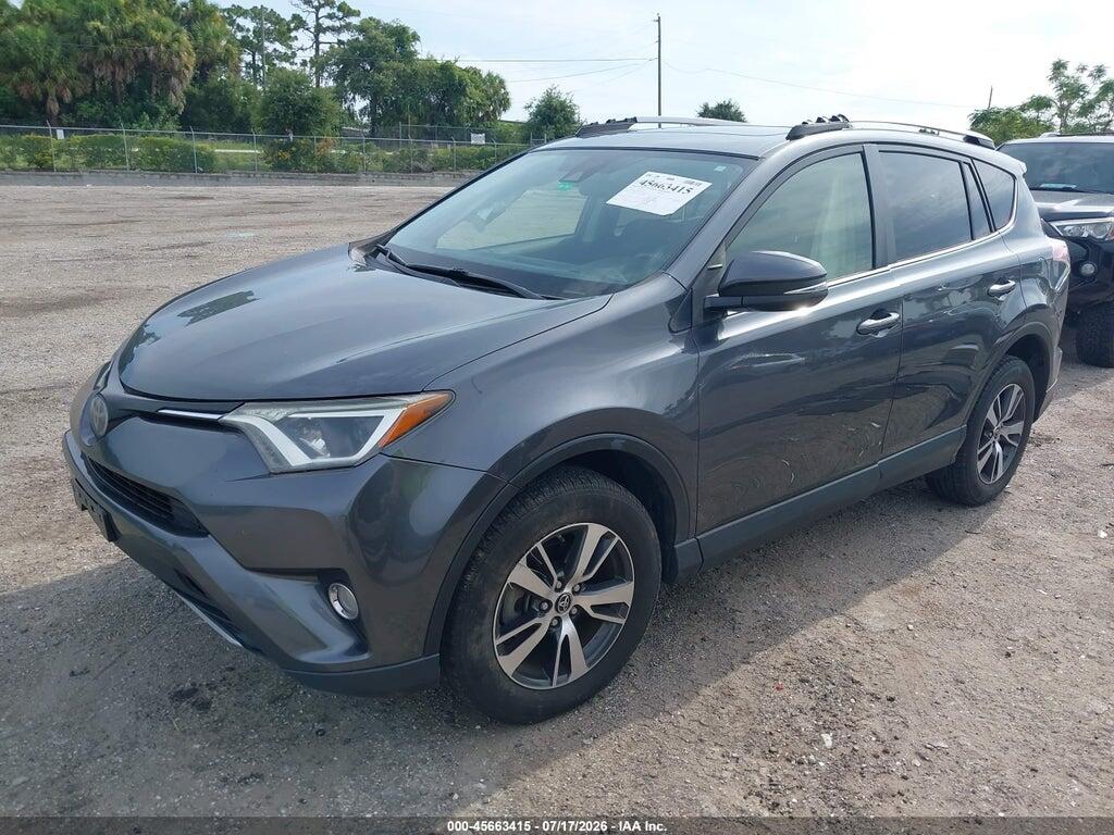 JTMRFREV4HD217179 2017 TOYOTA RAV4 photo no. 2
