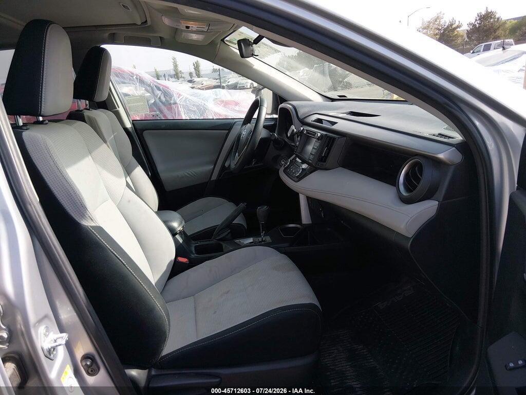 2T3RFREV9HW643260 2017 TOYOTA RAV4 photo no. 5