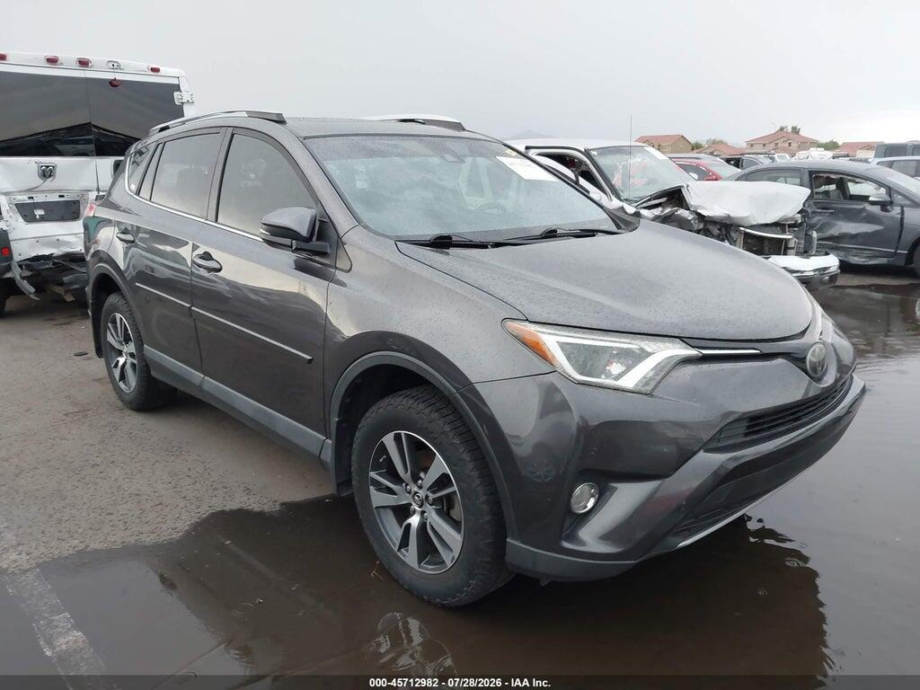 JTMRFREV3HJ155744 2017 TOYOTA RAV4 photo no. 1