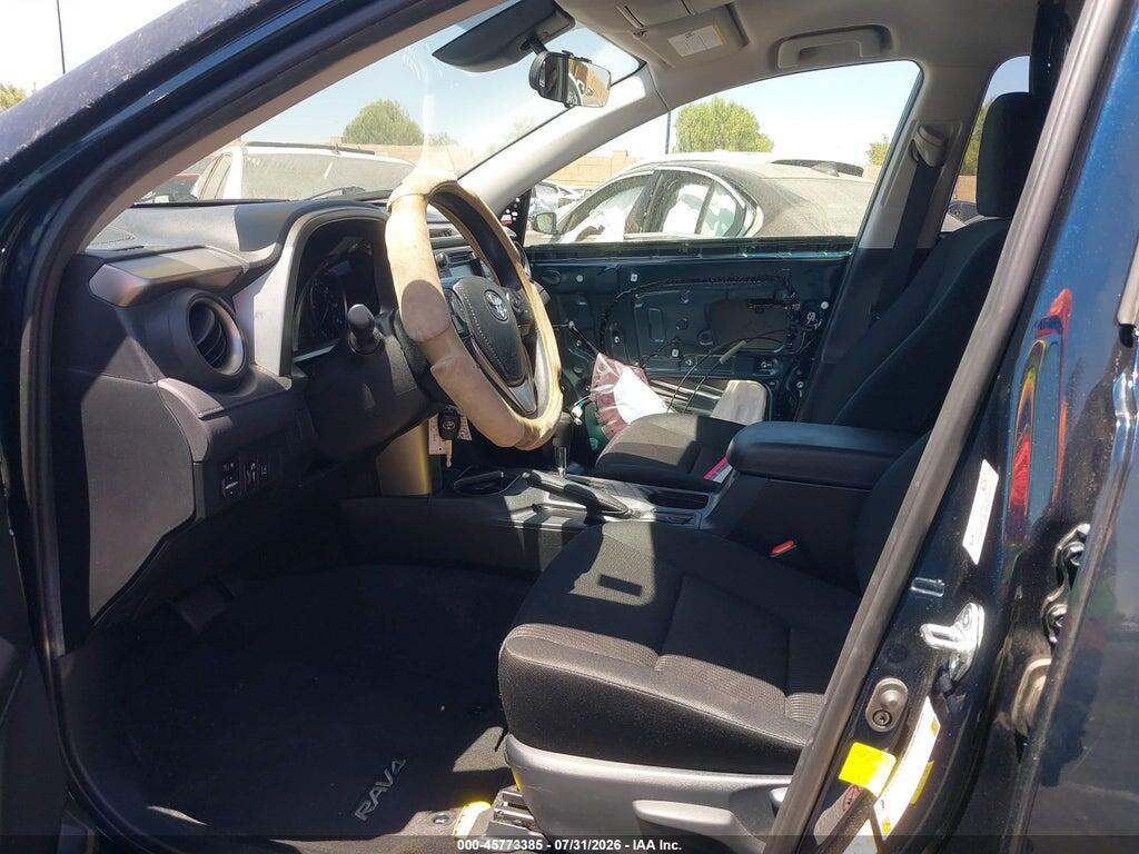 JTMZFREVXHJ711015 2017 TOYOTA RAV4 photo no. 5