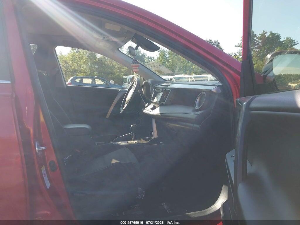 JTMRFREV7HJ141328 2017 TOYOTA RAV4 photo no. 5