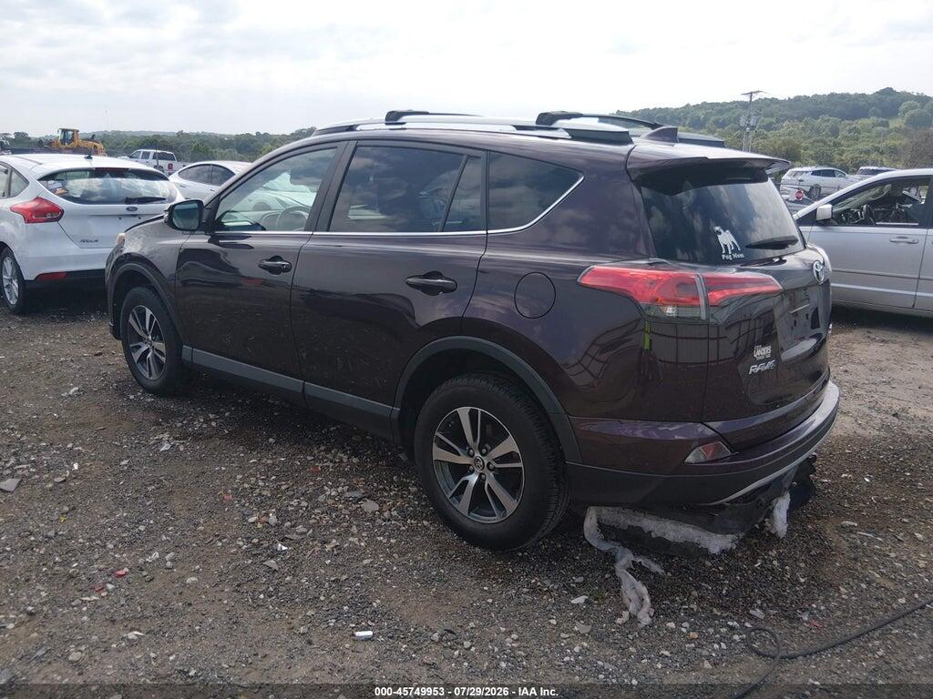 2T3WFREV5HW351639 2017 TOYOTA RAV4 photo no. 3