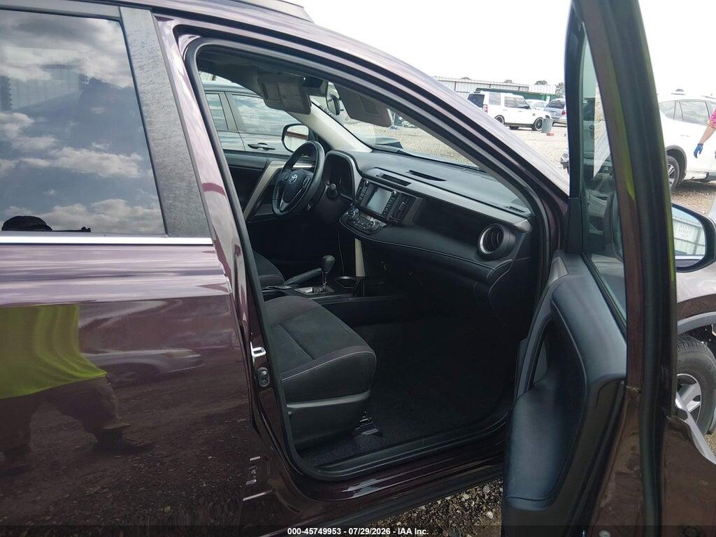 2T3WFREV5HW351639 2017 TOYOTA RAV4 photo no. 5