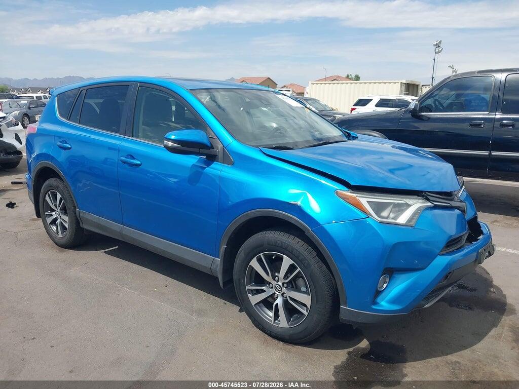 JTMWFREV0HD095052 2017 TOYOTA RAV4 photo no. 1