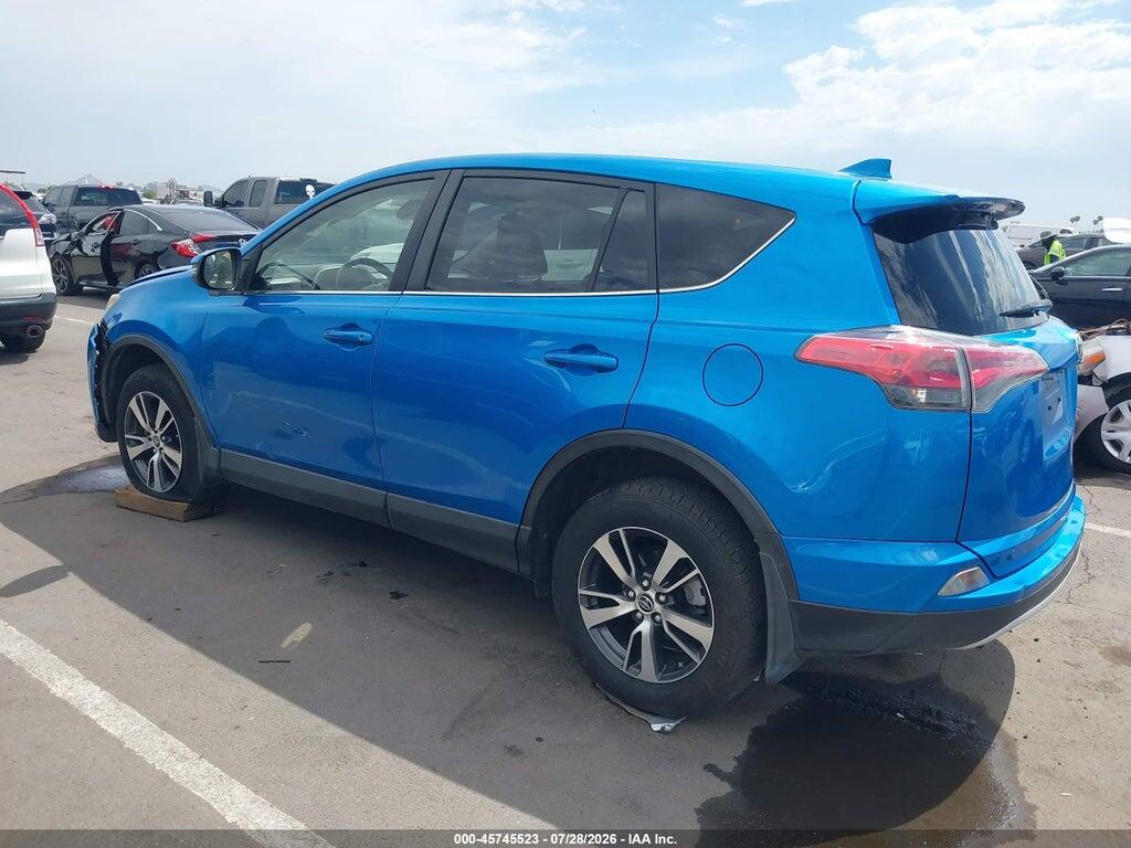 JTMWFREV0HD095052 2017 TOYOTA RAV4 photo no. 3