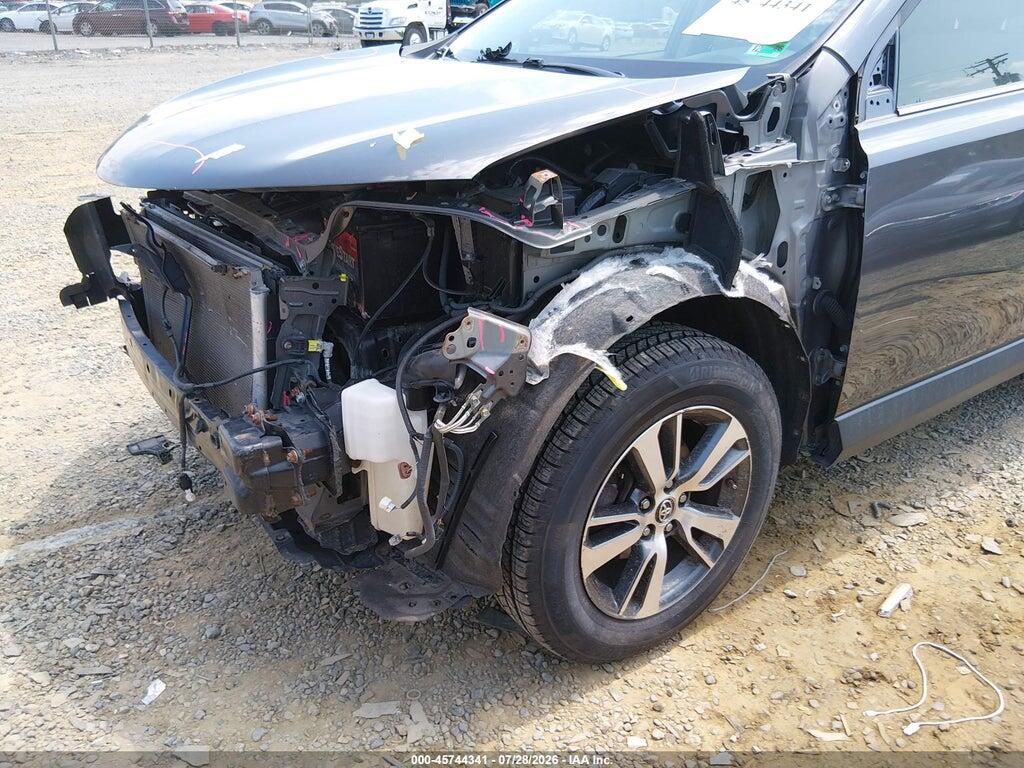 JTMRFREV4HJ126253 2017 TOYOTA RAV4 photo no. 6