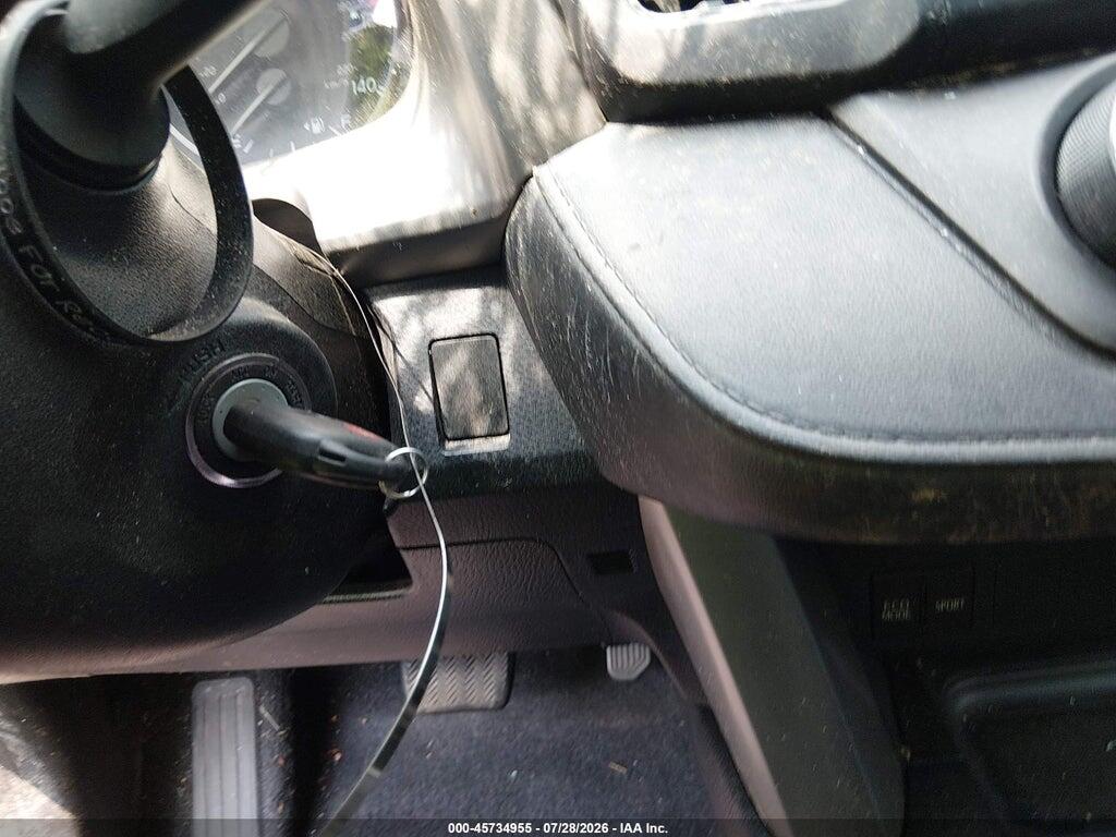 2T3BFREV8HW643560 2017 TOYOTA RAV4 photo no. 11