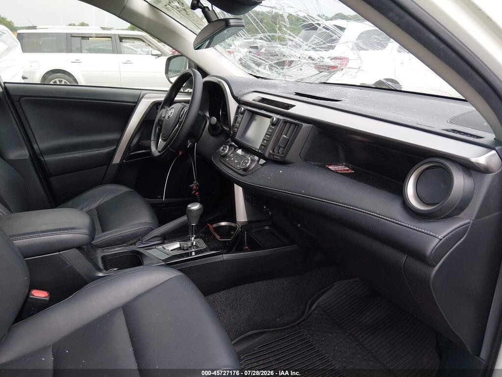 JTMDFREV6HD219767 2017 TOYOTA RAV4 photo no. 5