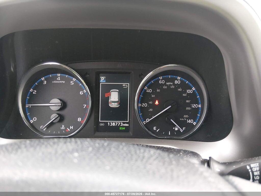 JTMDFREV6HD219767 2017 TOYOTA RAV4 photo no. 7