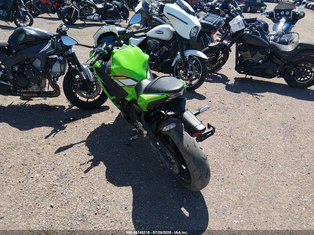 ML5EXEP17SDAG5347 2025 KAWASAKI EX650 photo no. 3