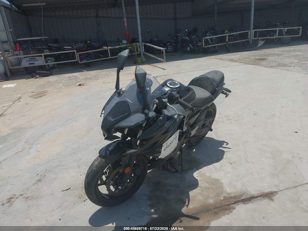 ML5EXER1XSDAF9538 2025 KAWASAKI EX650 photo no. 2