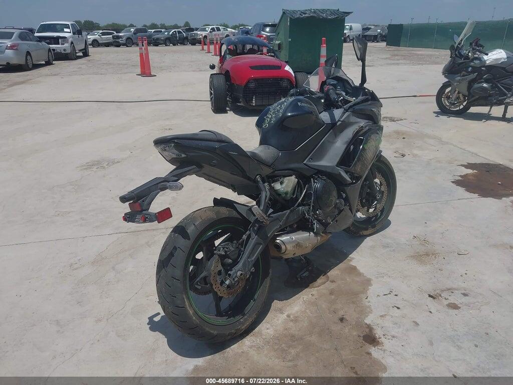 ML5EXER1XSDAF9538 2025 KAWASAKI EX650 photo no. 4