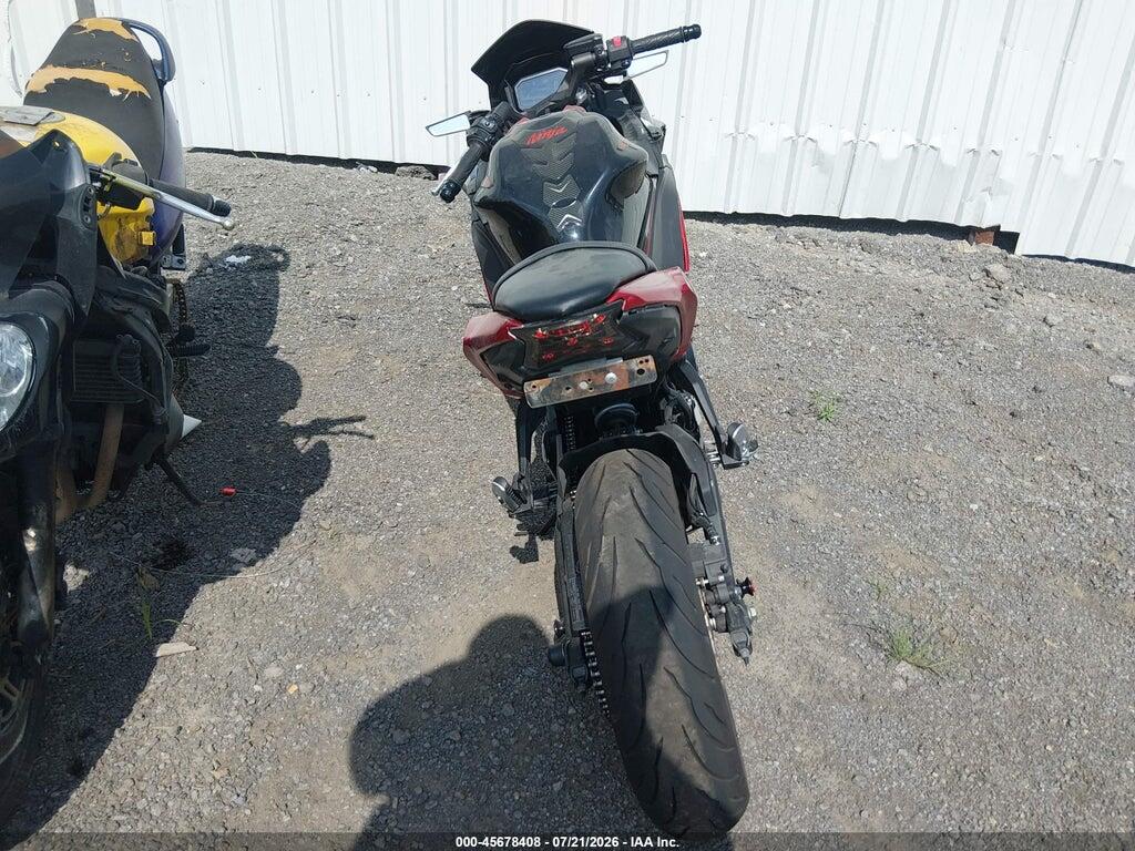 ML5EXER11SDAE2501 2025 KAWASAKI EX650 photo no. 6