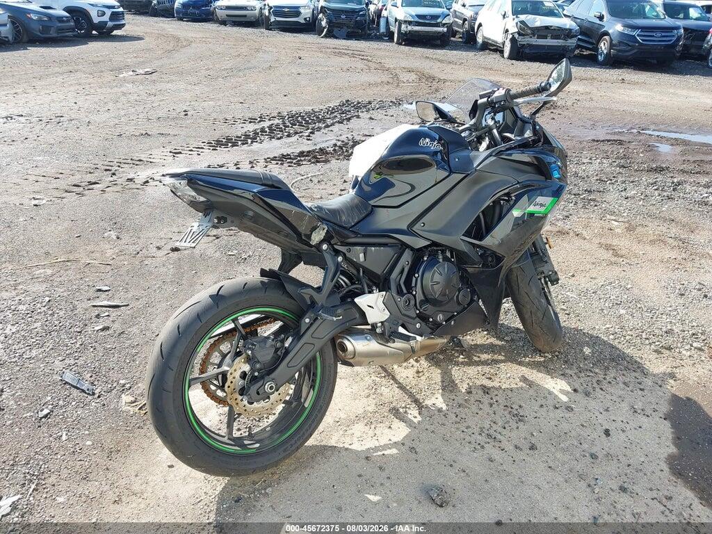 ML5EXER11SDAF6432 2025 KAWASAKI EX650 photo no. 4