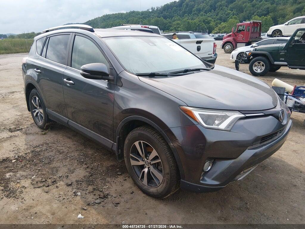 JTMRFREV0HD211430 2017 TOYOTA RAV4 photo no. 1