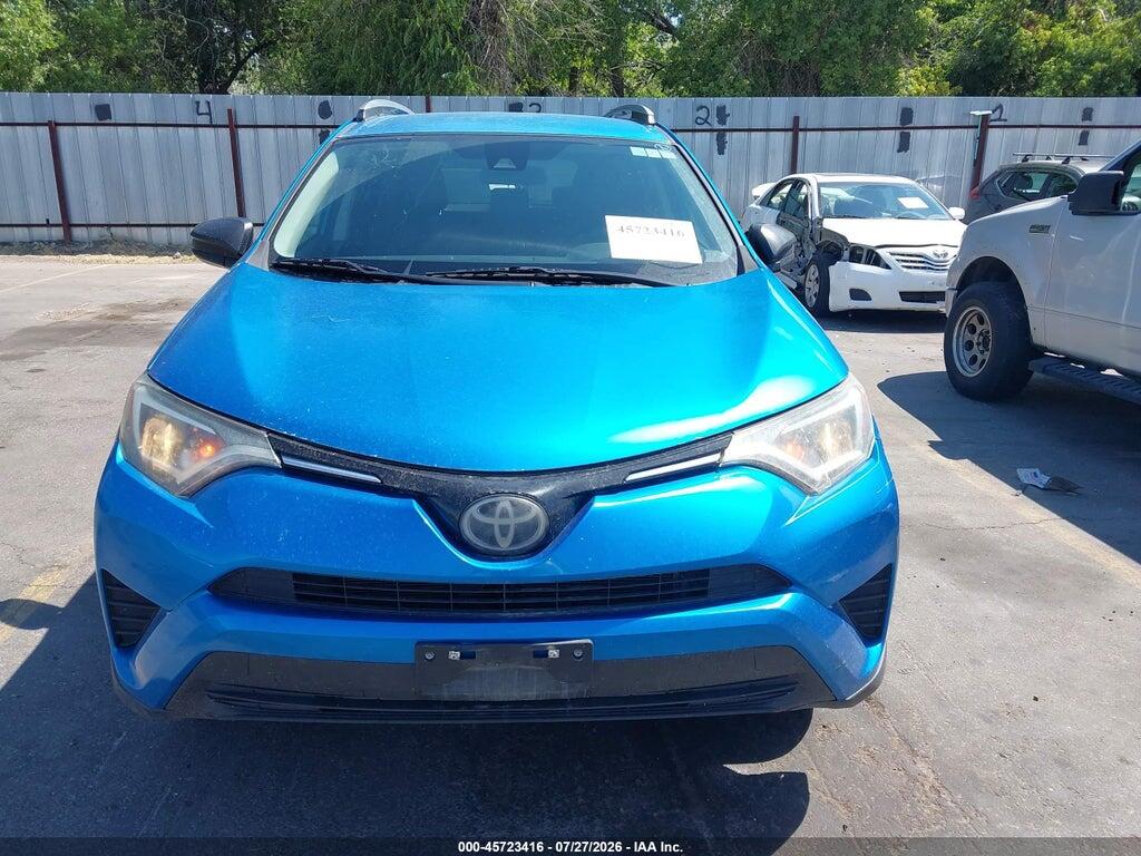 2T3BFREV7HW600652 2017 TOYOTA RAV4 photo no. 12