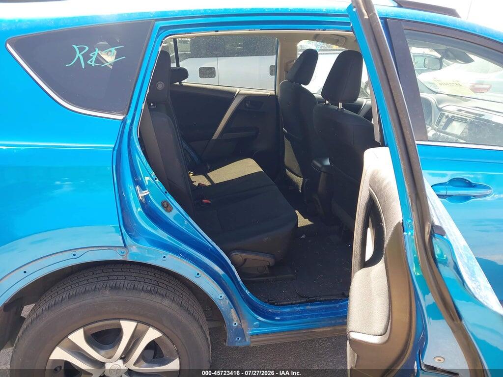 2T3BFREV7HW600652 2017 TOYOTA RAV4 photo no. 8