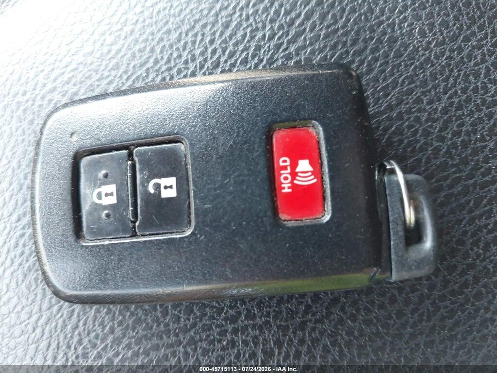 2T3RFREV2HW662541 2017 TOYOTA RAV4 photo no. 11