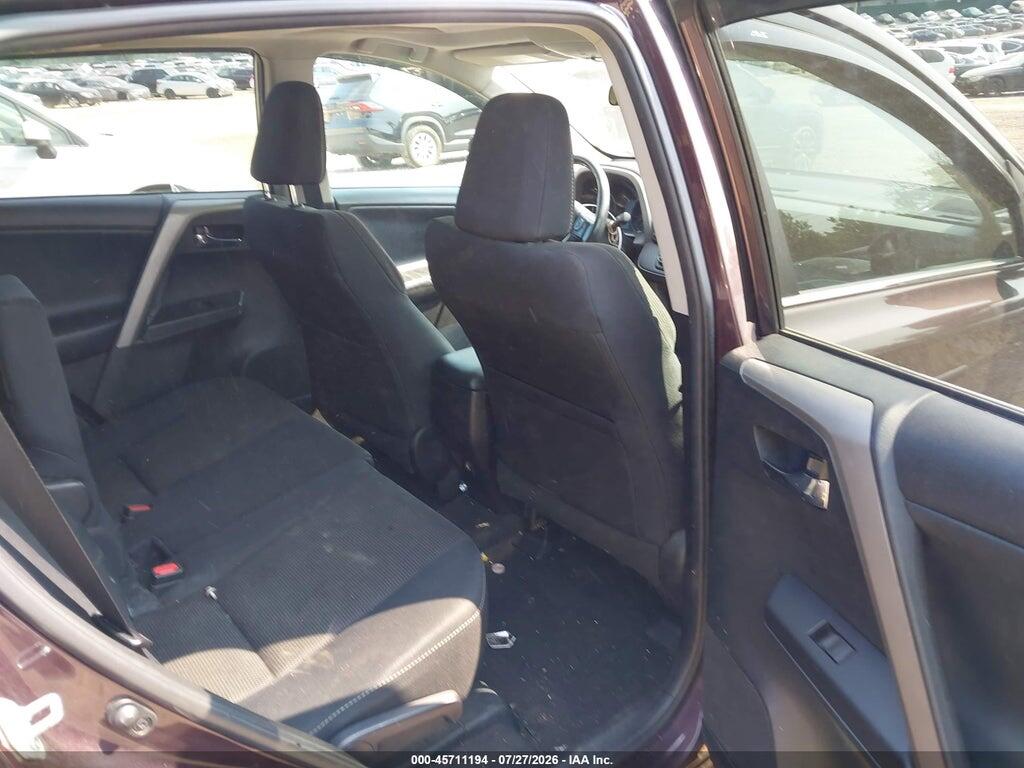 2T3RFREV8HW611738 2017 TOYOTA RAV4 photo no. 8