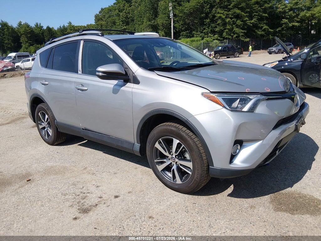 2T3RFREV8HW688593 2017 TOYOTA RAV4 photo no. 1