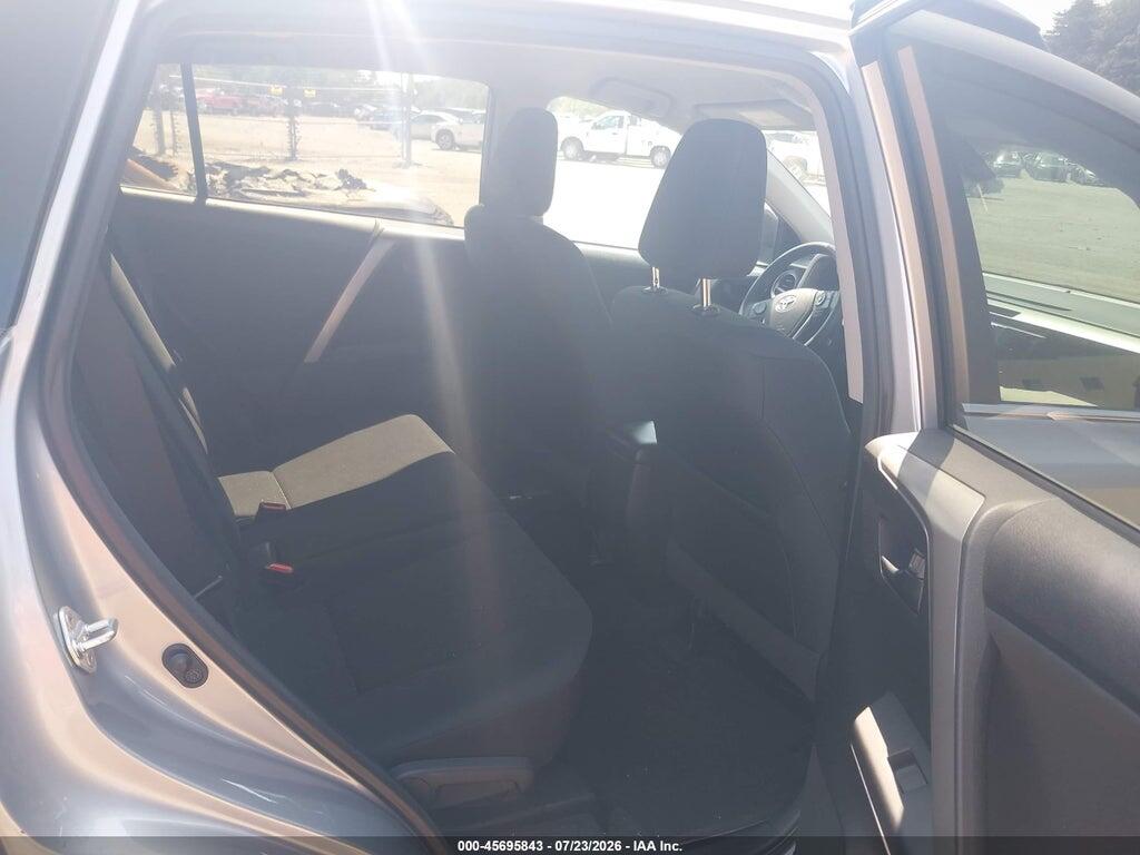 2T3BFREV2HW590581 2017 TOYOTA RAV4 photo no. 8
