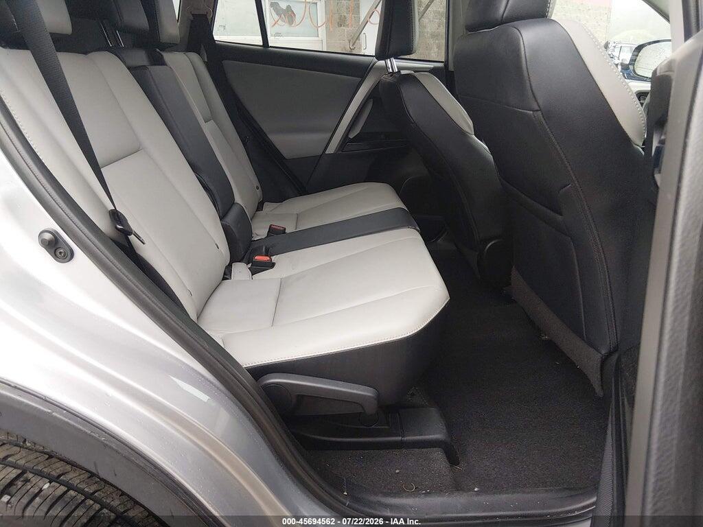 2T3DFREV7HW656681 2017 TOYOTA RAV4 photo no. 8