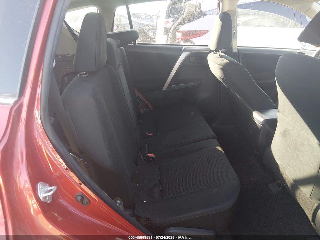 JTMBFREV8HJ127438 2017 TOYOTA RAV4 photo no. 8