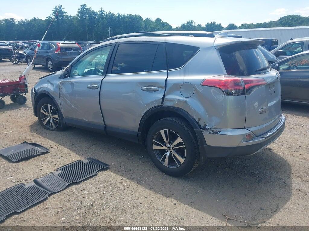 2T3RFREV3HW633873 2017 TOYOTA RAV4 photo no. 3