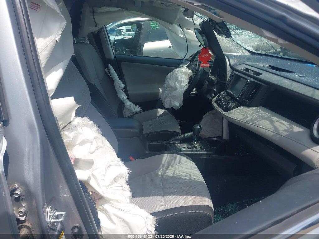 2T3RFREV3HW633873 2017 TOYOTA RAV4 photo no. 5
