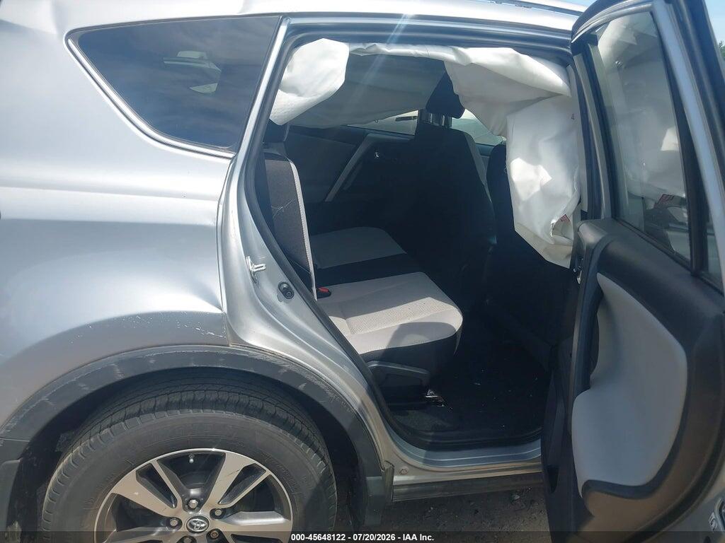 2T3RFREV3HW633873 2017 TOYOTA RAV4 photo no. 8