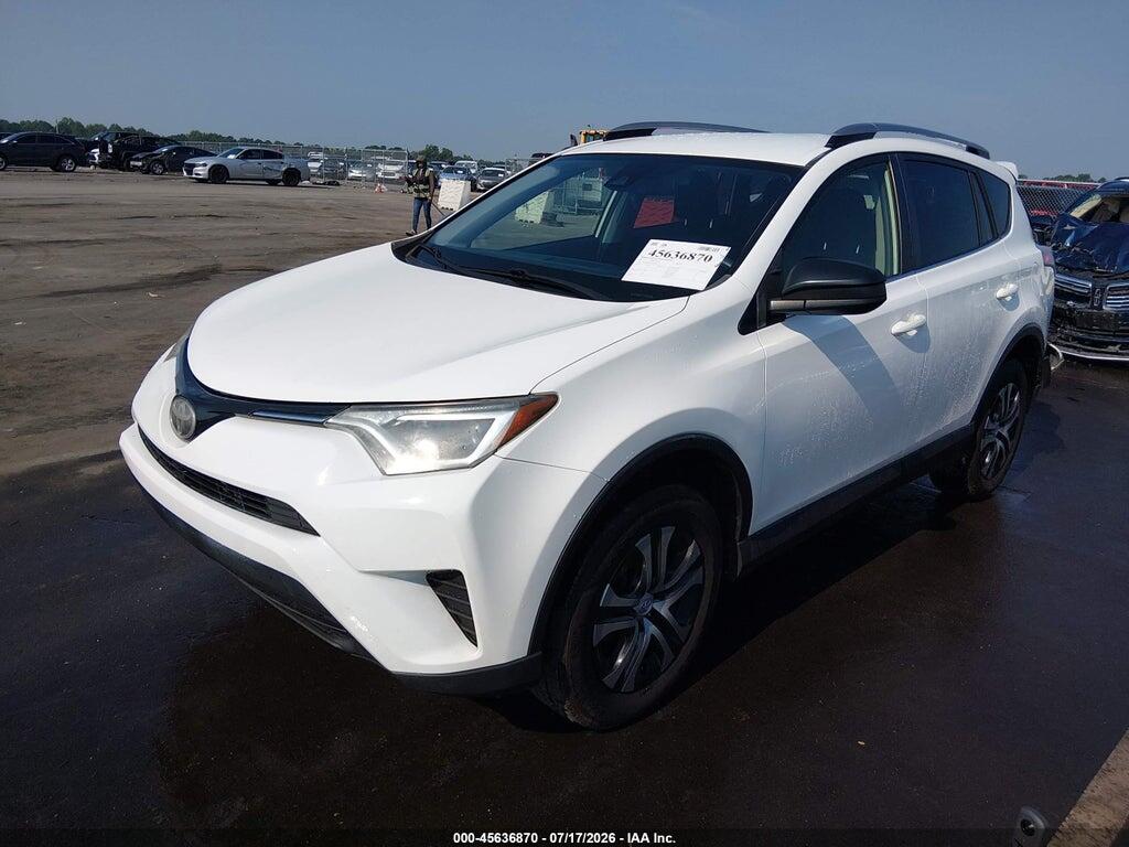JTMZFREV4HJ700575 2017 TOYOTA RAV4 photo no. 2