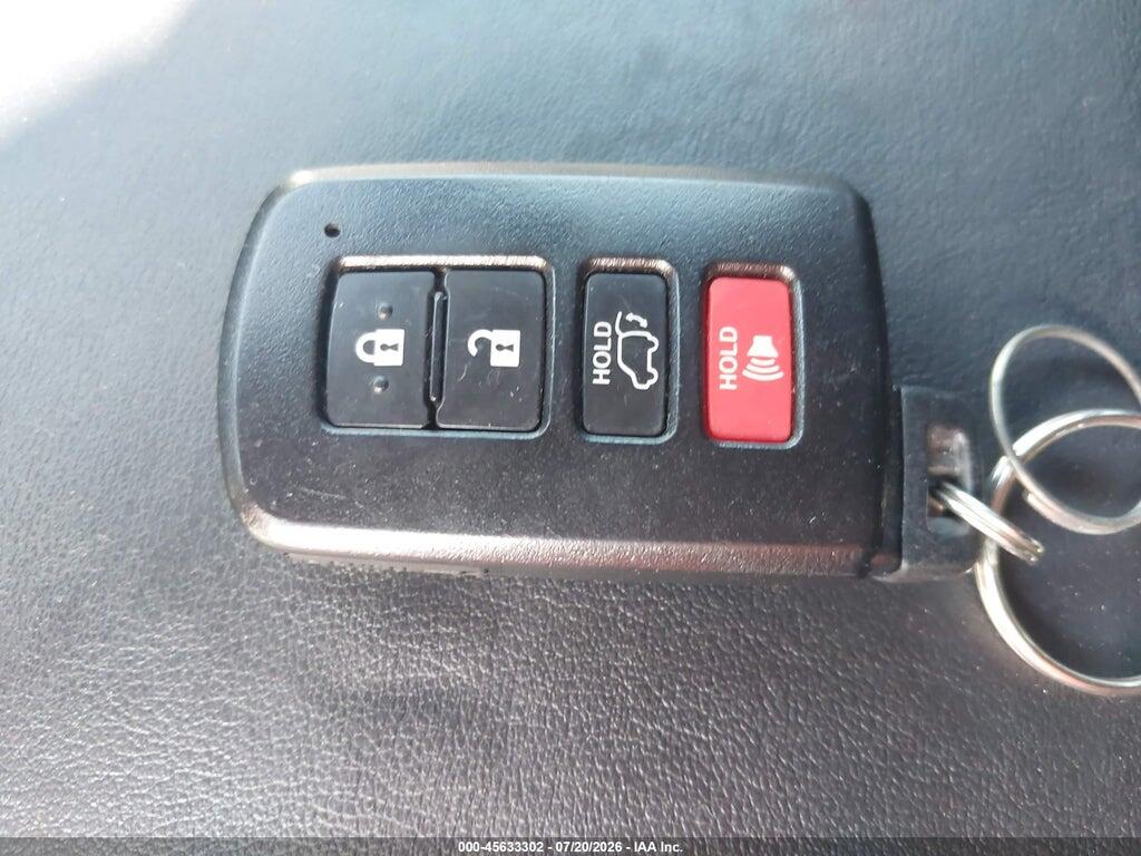 JTMJFREV6HD204950 2017 TOYOTA RAV4 photo no. 11