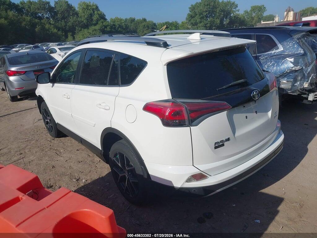 JTMJFREV6HD204950 2017 TOYOTA RAV4 photo no. 3