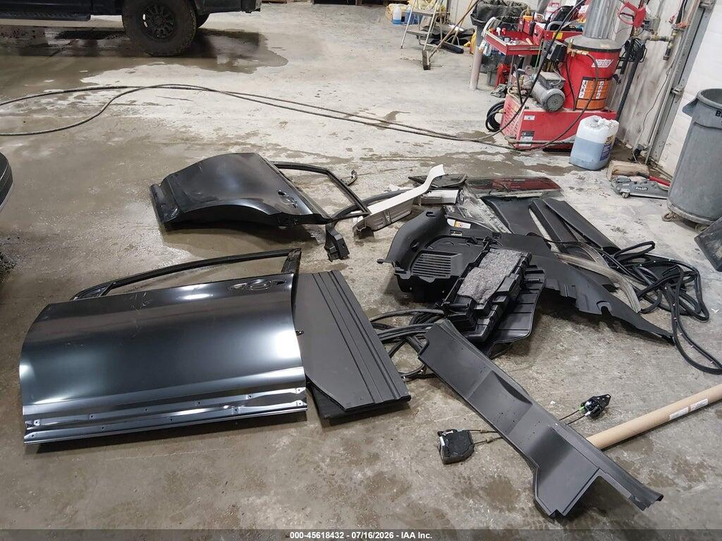 JTMDFREV5HD218903 2017 TOYOTA RAV4 photo no. 12