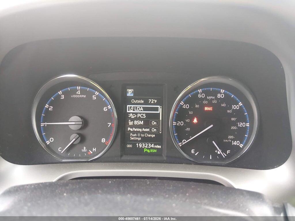 JTMYFREV9HD094166 2017 TOYOTA RAV4 photo no. 7
