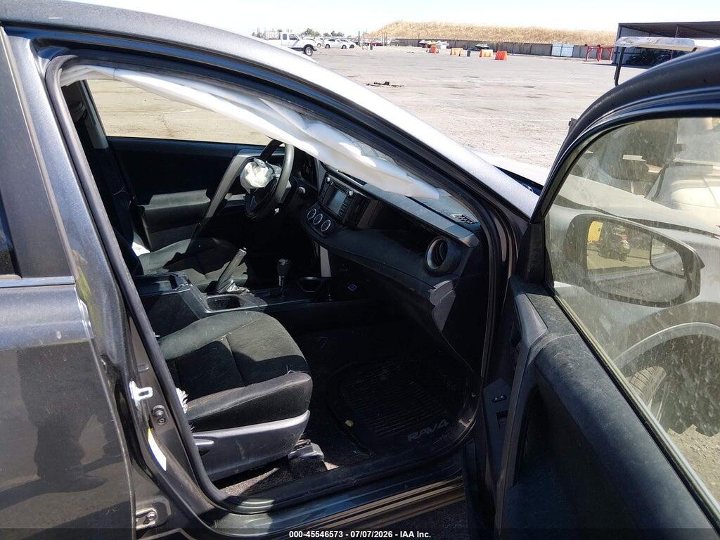 JTMZFREV1HD106914 2017 TOYOTA RAV4 photo no. 5
