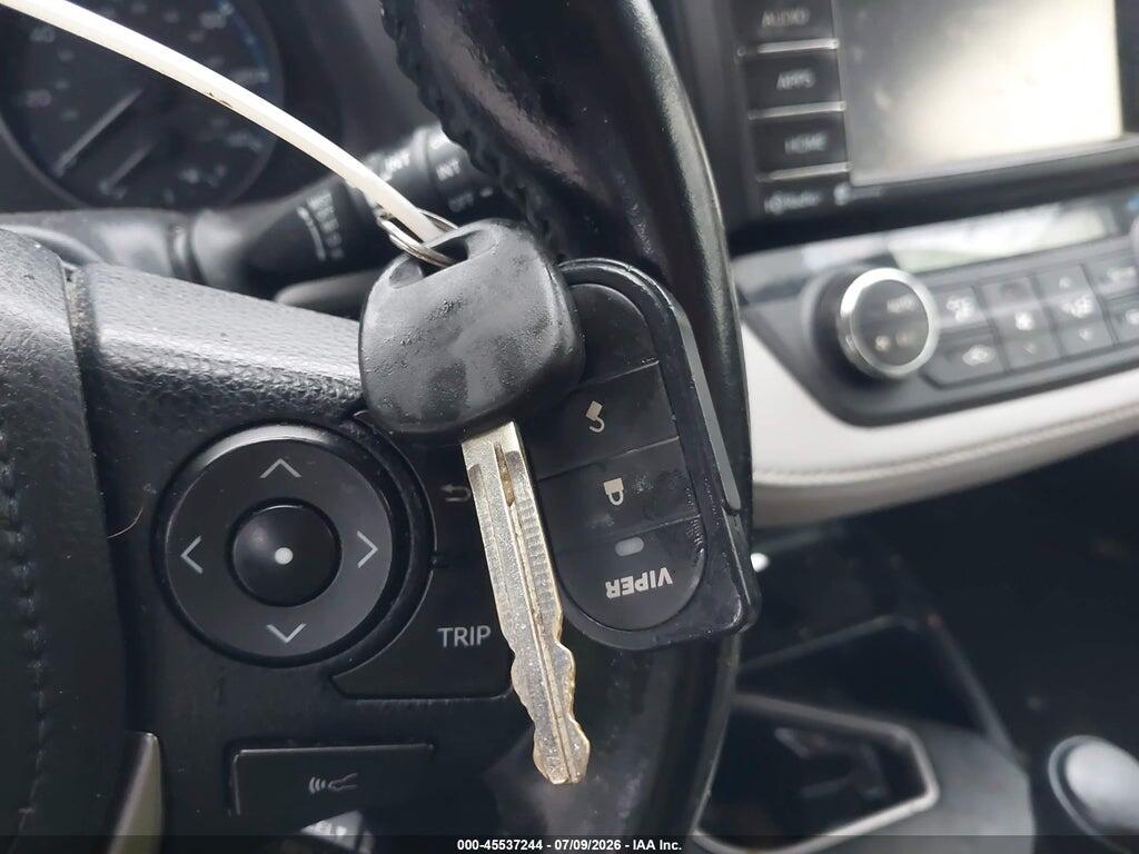 JTMRFREVXHD207207 2017 TOYOTA RAV4 photo no. 11