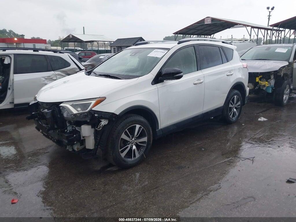 JTMRFREVXHD207207 2017 TOYOTA RAV4 photo no. 2