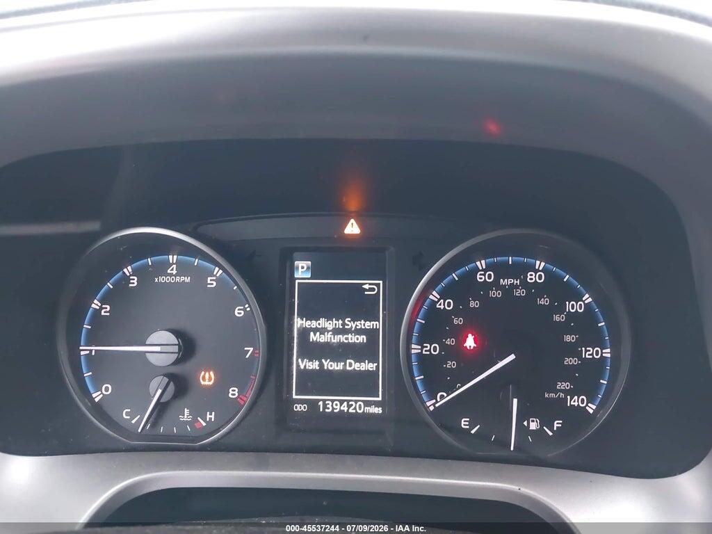 JTMRFREVXHD207207 2017 TOYOTA RAV4 photo no. 7