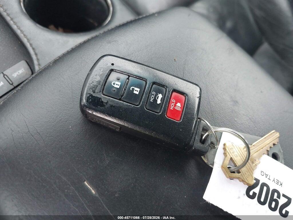 4T1BK1EB8GU203008 2016 TOYOTA AVALON photo no. 11