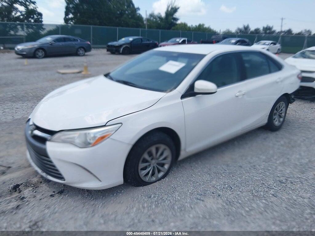 4T1BF1FK9GU144635 2016 TOYOTA CAMRY photo no. 2