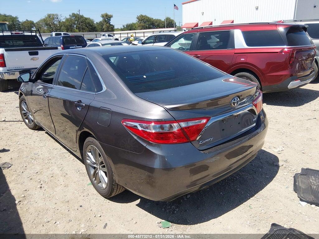 4T1BF1FK9GU255685 2016 TOYOTA CAMRY photo no. 3
