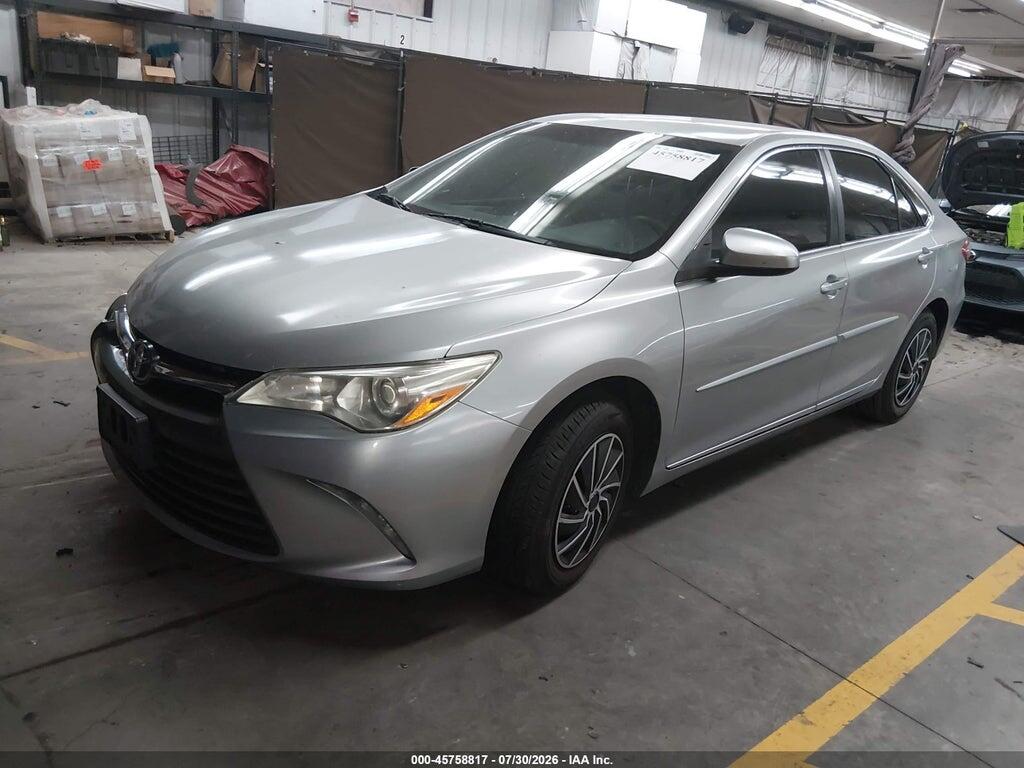 4T1BF1FK5GU237913 2016 TOYOTA CAMRY photo no. 2