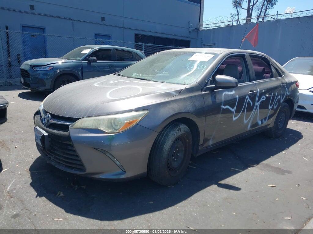 4T4BF1FK9GR566023 2016 TOYOTA CAMRY photo no. 2