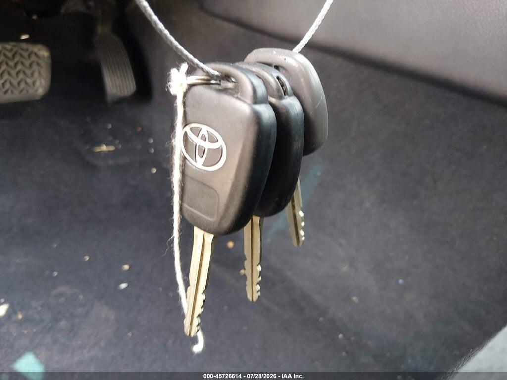 4T4BF1FK3GR582718 2016 TOYOTA CAMRY photo no. 11