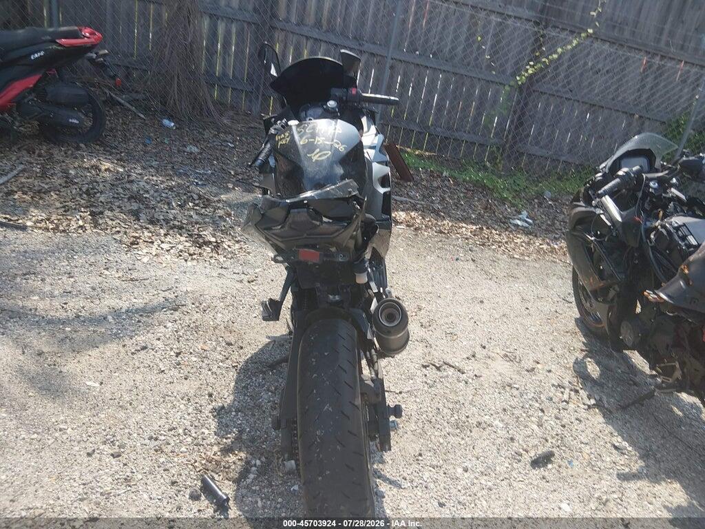JKAEXKH19NDAH8652 2022 KAWASAKI EX400 photo no. 6