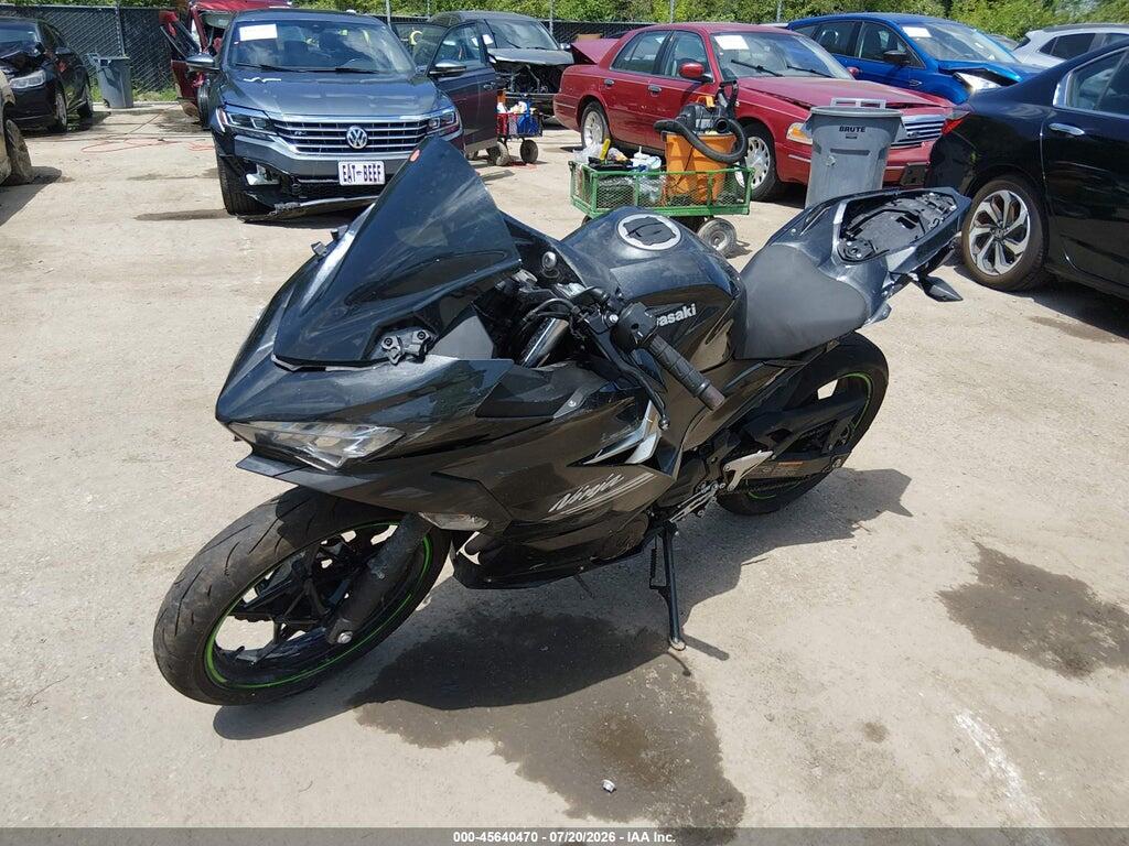 JKAEXKH18NDAF3368 2022 KAWASAKI EX400 photo no. 2